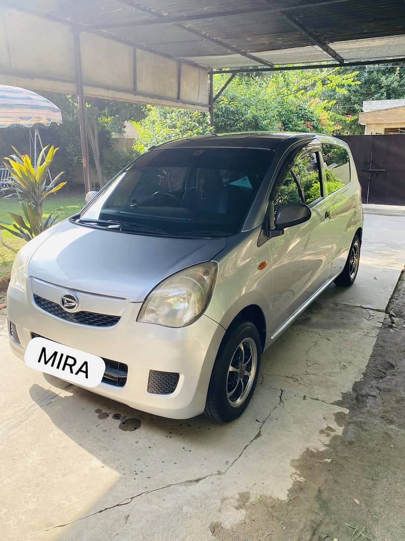 Daihatsu Mira 2013 1