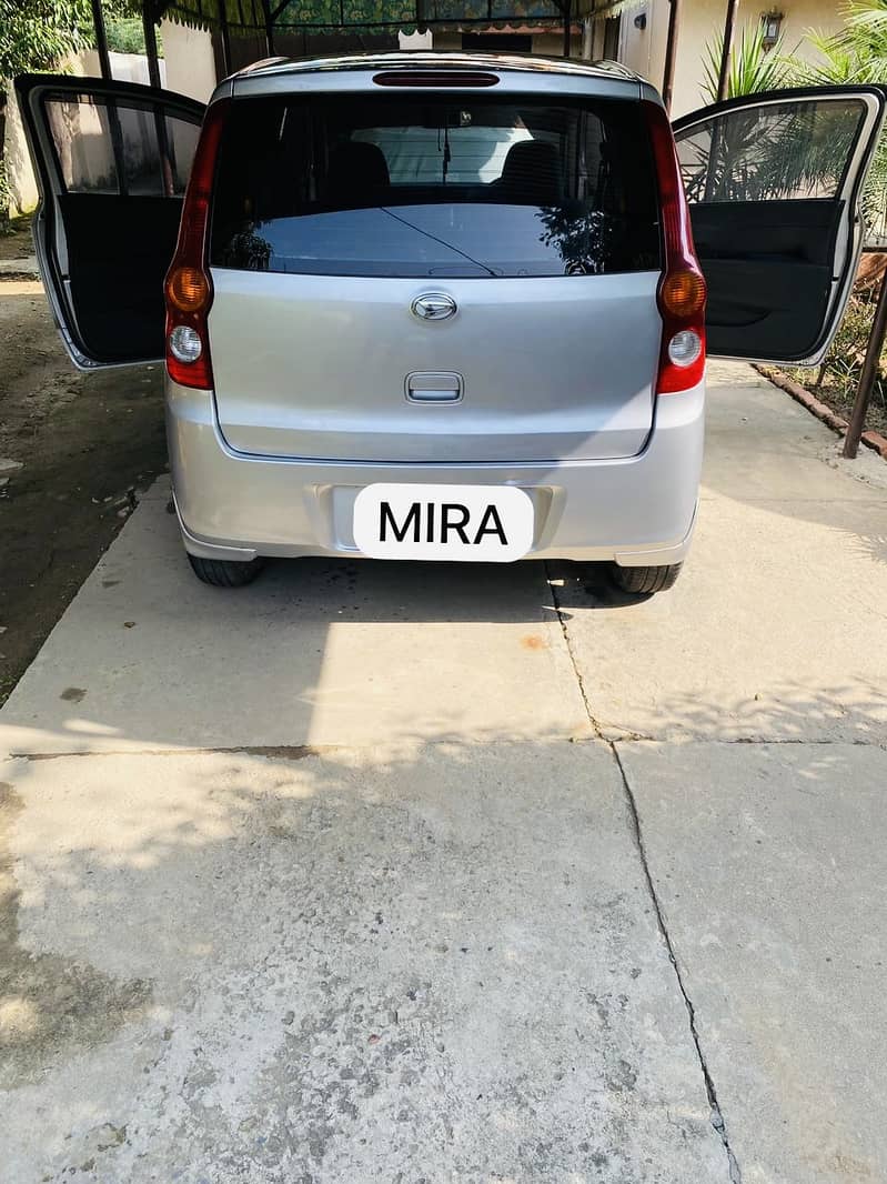 Daihatsu Mira 2013 3