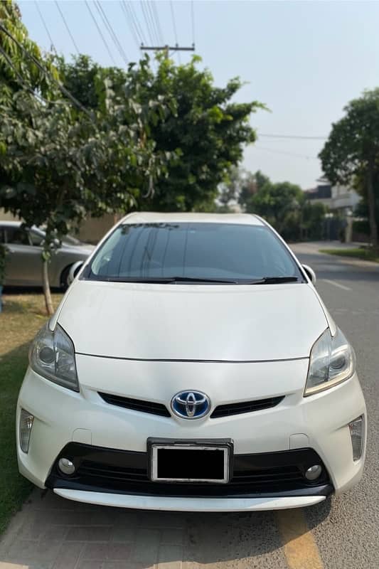 Toyota Prius 2014 1