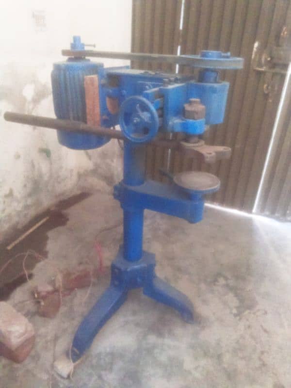 can seaming machine 2