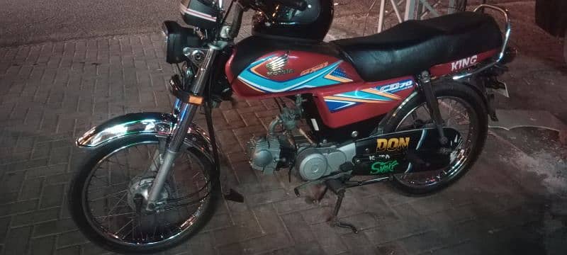 Honda CD70 4