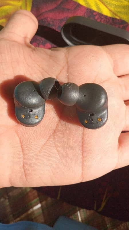 skullcandy wireless earbuds o31,3o94,22-33 3