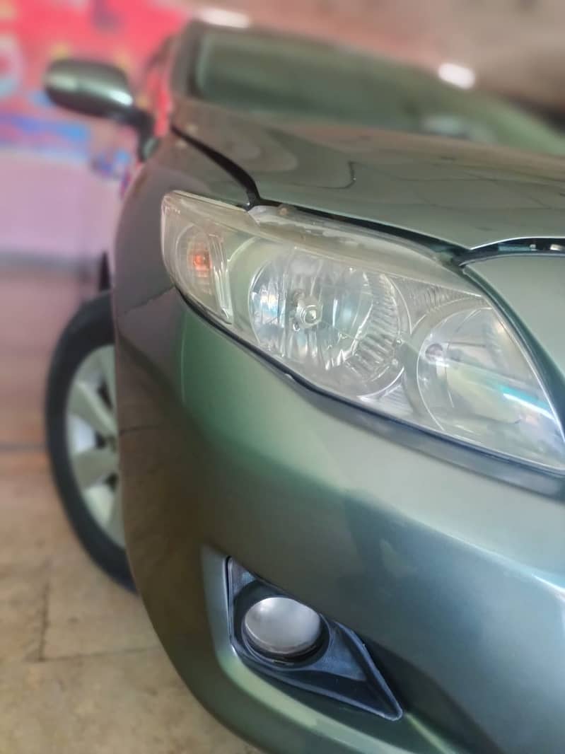 Toyota Corolla Altis1.8 2010 16