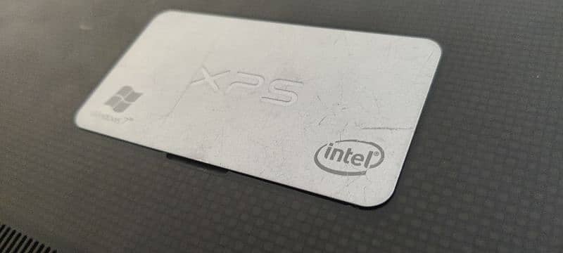 Dell XPS 4