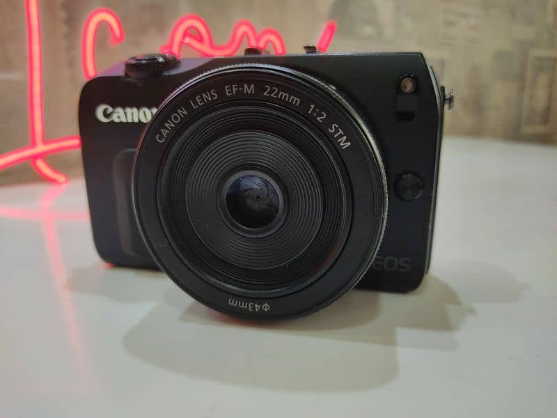 Canon Eos M with 22mm F/2 STM Lens 0