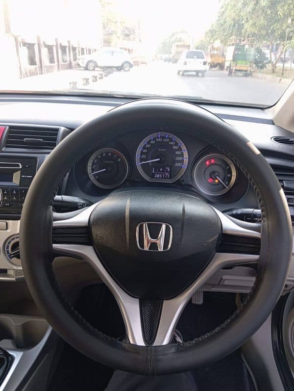 Honda City IVTEC 2016 17