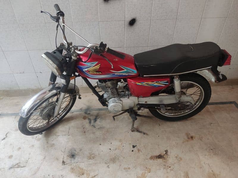 CG Honda 125 Lahore number 1