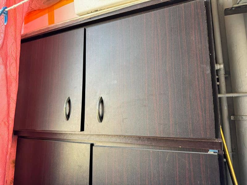 formica wardrobe 1