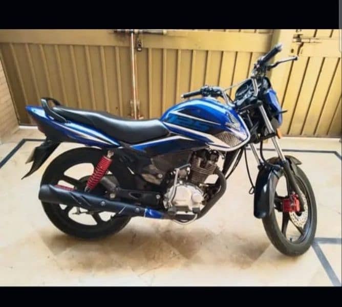 Honda CB125 2023 MODLE 3