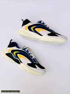 Men’s comfortable sports shoes