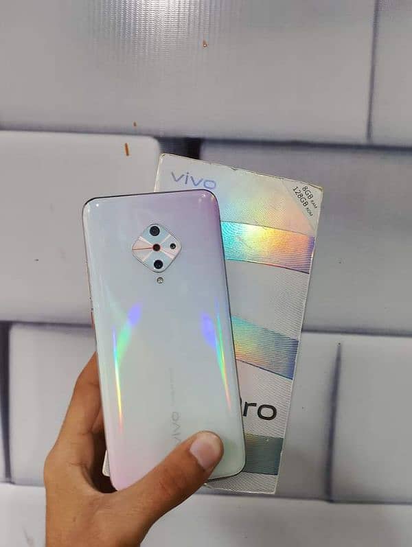 vivi s1 pro 8/128 complete box urgent sale connect no wtp 0332=8176331 0