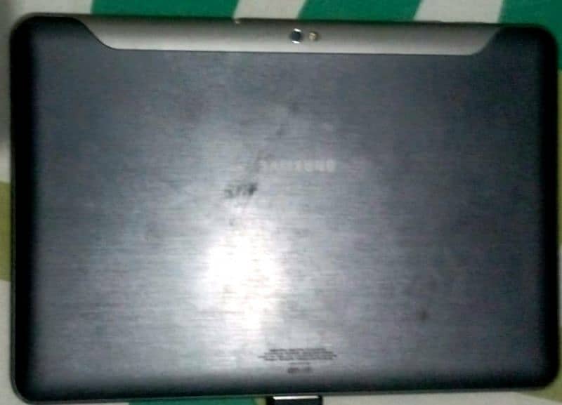 Samsung 7510 Tablet 10.1 inch screen 1