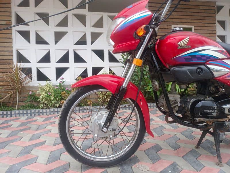 Honda Pridor 0