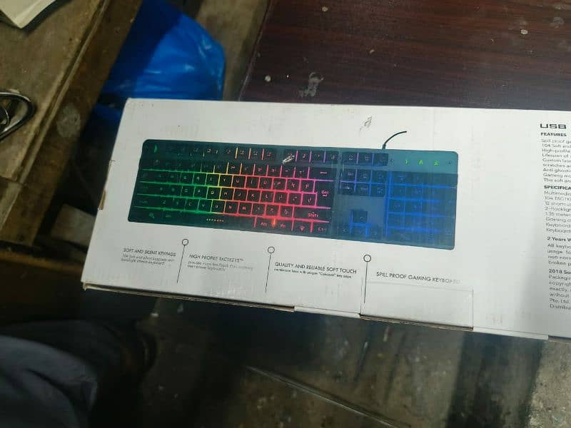 RGB Gaming Professional Keyboard Brand New Metal Body 8