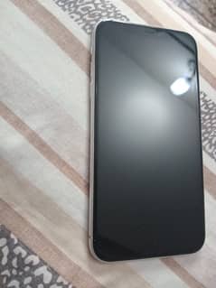 i phone 11 64gb non PTA