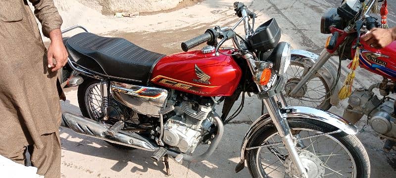 Honda CG 125 self stsrt 11