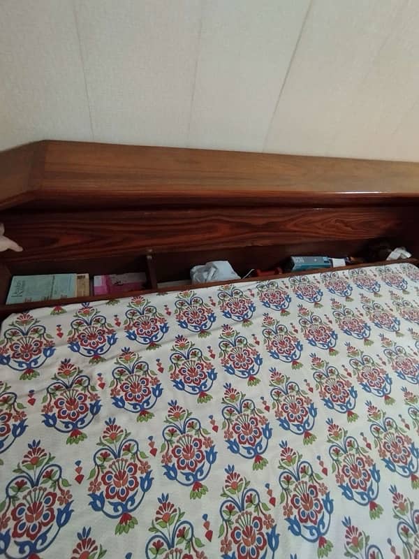 Queen sized Wooden Bed with mattress 4