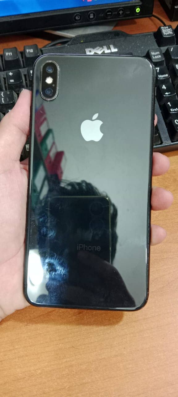 I Phone Xs Max 64GB PTA Aproved/Exchange Posible 3