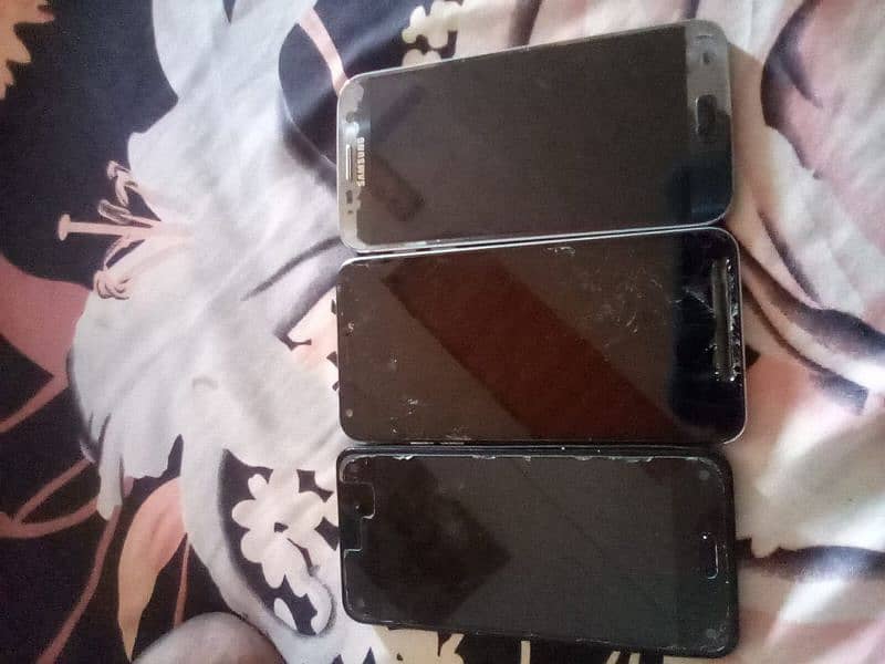 Samsung S7, LG Q6,  Amazone Fire Rs. (5500) 1