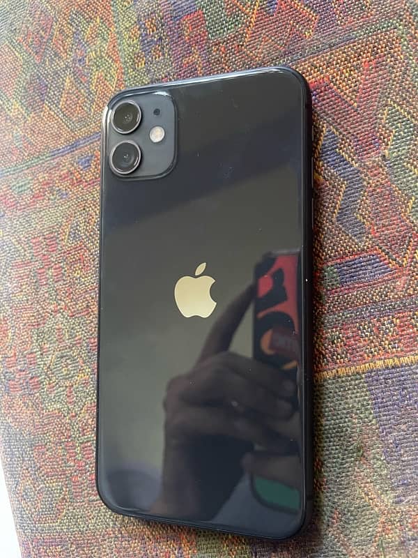 IPHONE 11 64 Gb Factory unlock 4