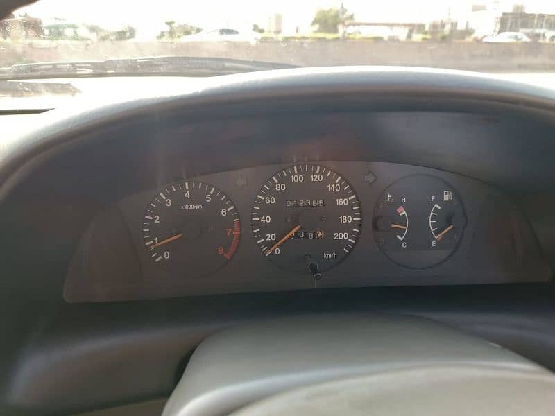 Suzuki Baleno 2003 10