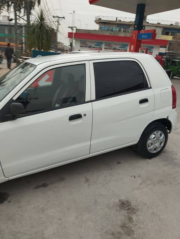 Suzuki Alto 2002 genuine family car. 1st owner 8