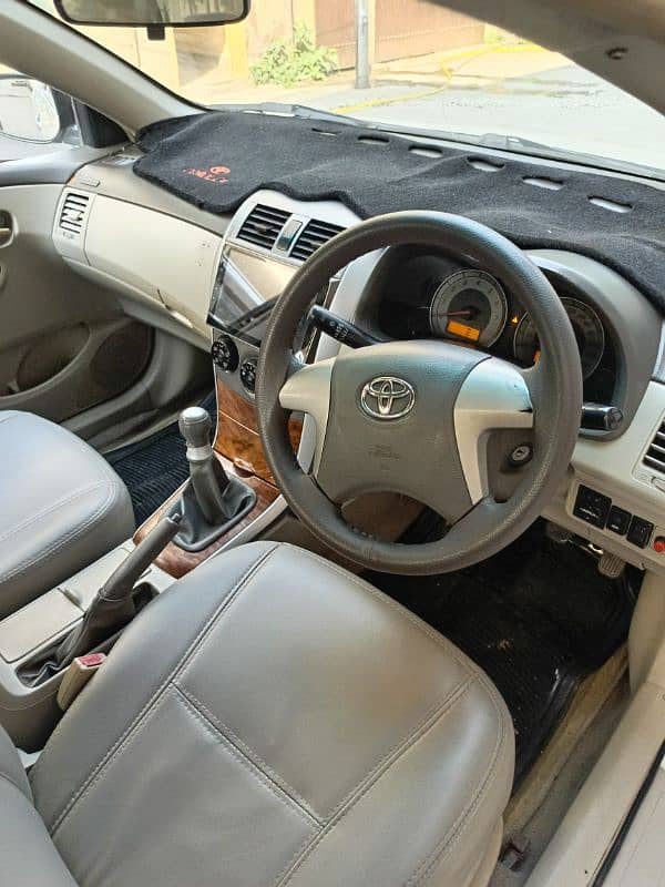 Toyota Corolla Altis 1.8 5