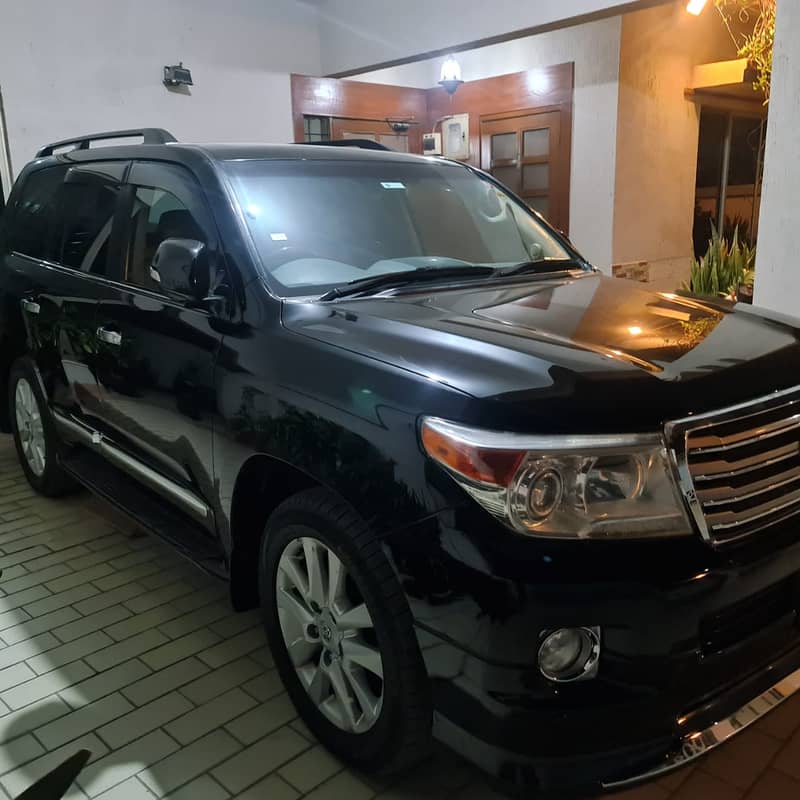 Toyota Land Cruiser 2013 10