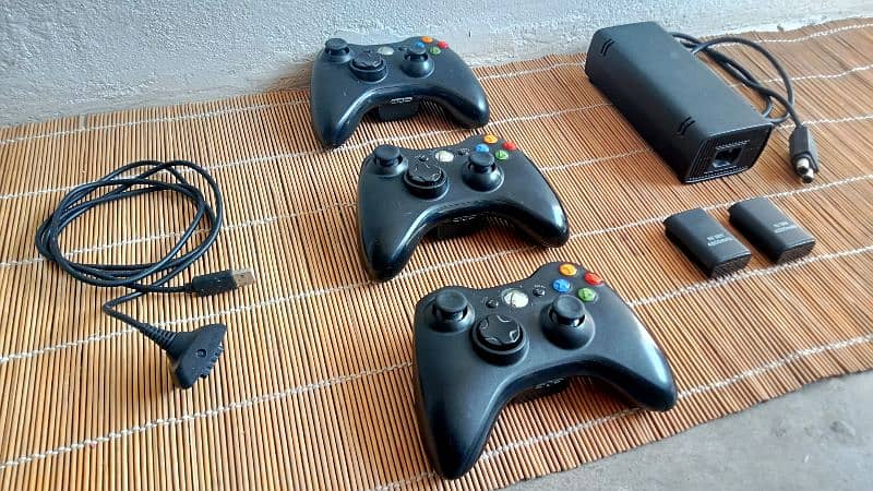 XBOX 360 controller, batteries, charger, power supply 4