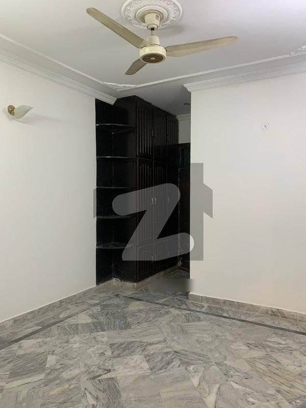 5 Marla Upper Portion For Rent In G-14/4 7