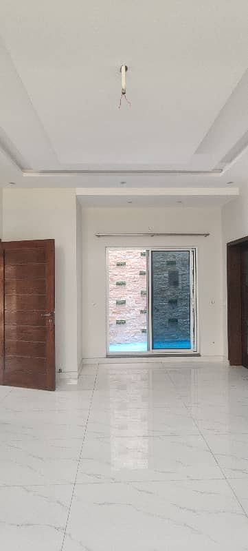 6 Marla Brand New Corner Plus Facing Park House In Hafeez Garden Housing Scheme Phase 2 Canal Road Near Jallo Park Lahore Is Available For Sale. 4