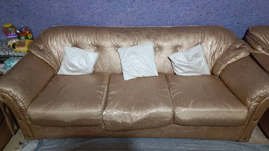 Used  6 Seater Sofa Sialkot 1