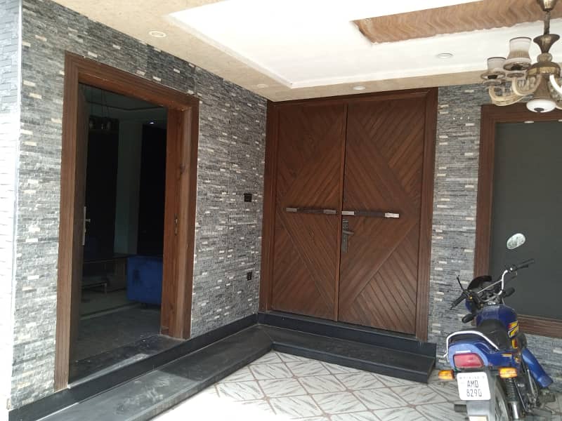 10 Marla Brand New First Entry Lower Portion For Rent Jasmine Block Sector C Bahria Town Lahore 15