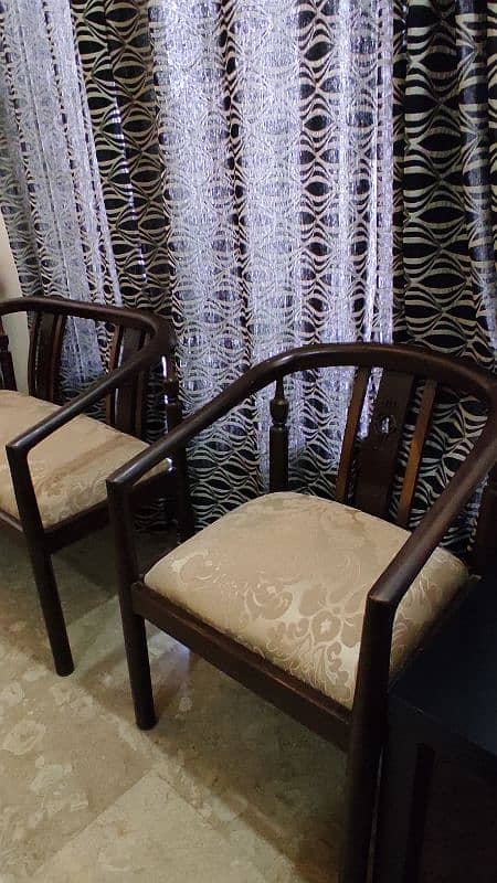 Stylish Sofa Set for Sale Solid Wood (Good Condition) 3