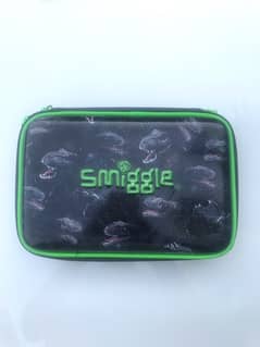 Original Smiggle Pencil case/ Geometry Box 0