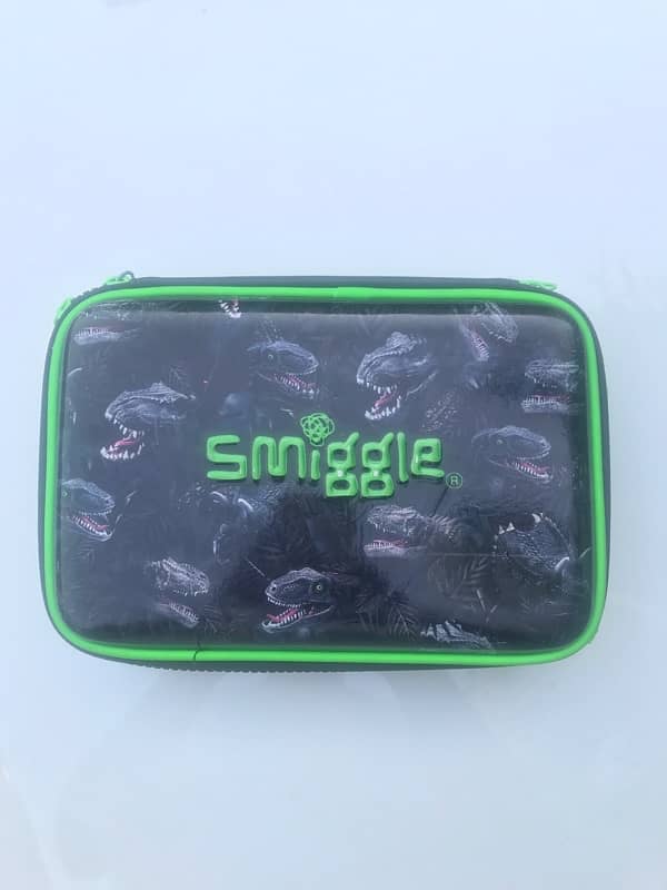 Original Smiggle Pencil case/ Geometry Box 2