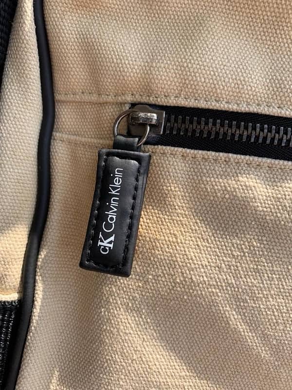 Calvin klein crossbody bag 3