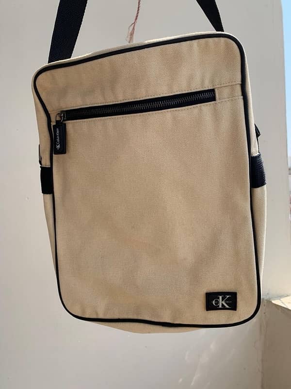 Calvin klein crossbody bag 4