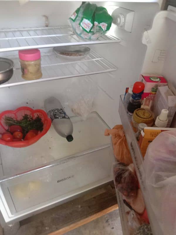 Haier Refrigerator Model HRF-368 EBD 3