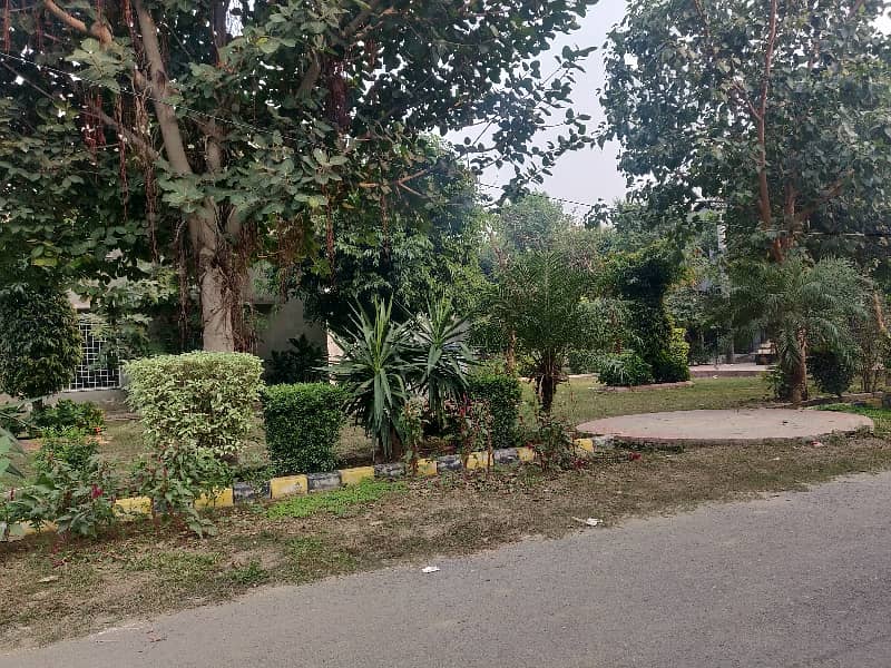 5 Marla Resisencial Plot Is Available For Sale In Hafeez Garden Housing Scheme Phase 2 Canal Road Near Jallo Park Lahore 24