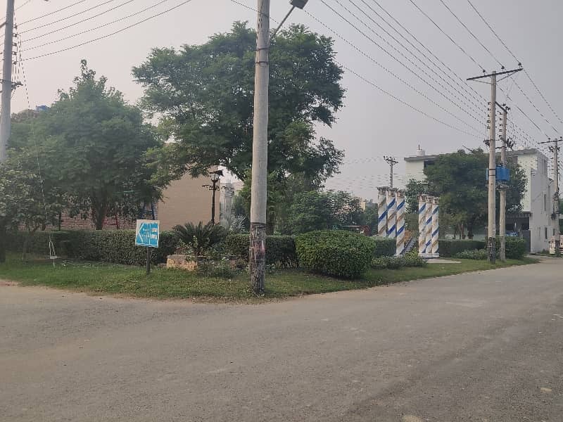 5 Marla Resisencial Plot Is Available For Sale In Hafeez Garden Housing Scheme Phase 2 Canal Road Near Jallo Park Lahore 28