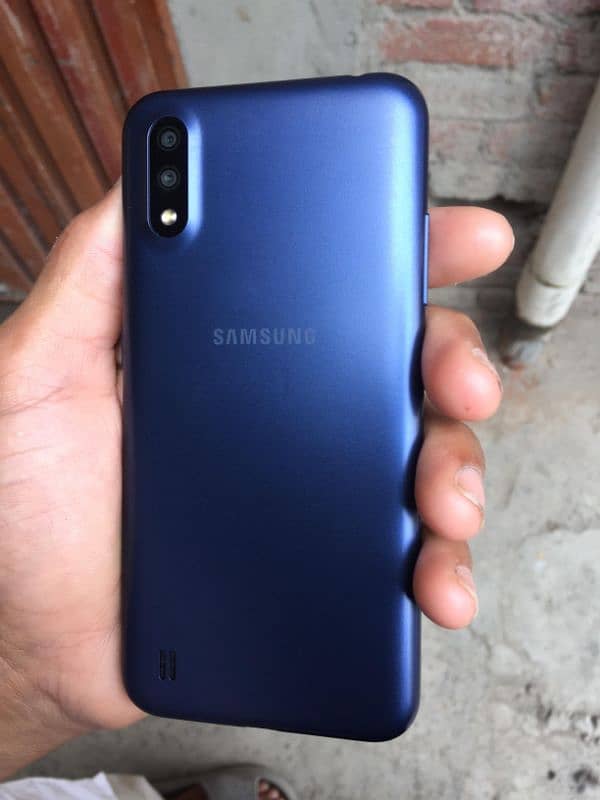 Samsung A01 2GB Mobile with BOX 4G |No oppo vivo infinix huawei iphone 1