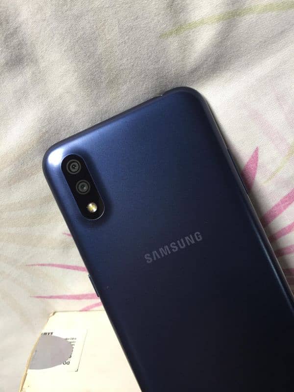 Samsung A01 2GB Mobile with BOX 4G |No oppo vivo infinix huawei iphone 10