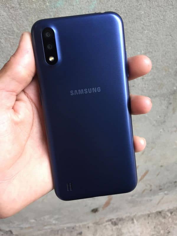 Samsung A01 2GB Mobile with BOX 4G |No oppo vivo infinix huawei iphone 15