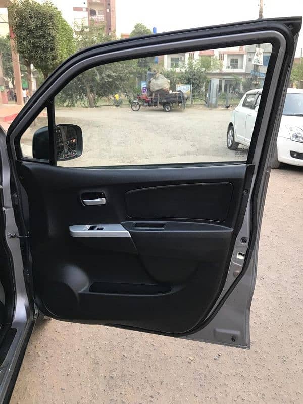 Suzuki Wagon R 2017 6