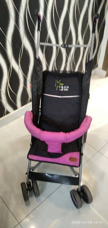 baby stroller / Pram 2