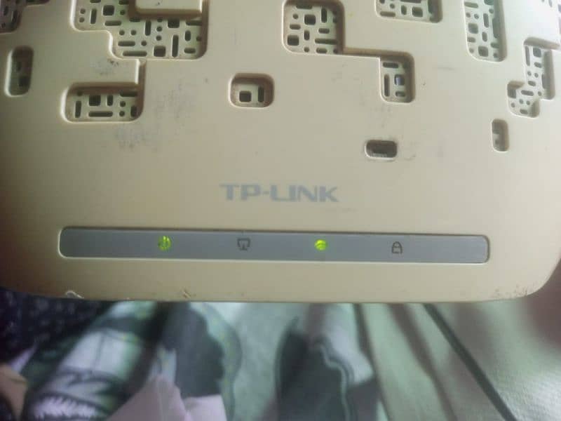 TP-Links device 300Mbps wireless and access point very cheap price 2