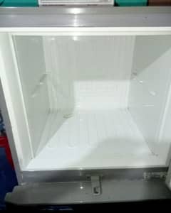 PEL Refrigerator