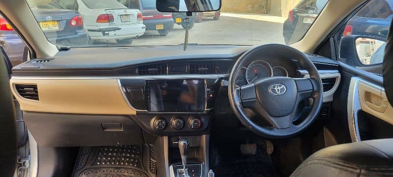 Toyota Corolla GLI 2015 automatic 6