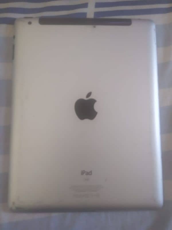 Apple IPad 2 With charger Bought From UK 0